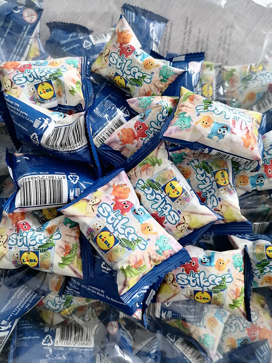 Cute Coles Stikeez Lidl Figure - Baby Food Vegetable recensie en prijs